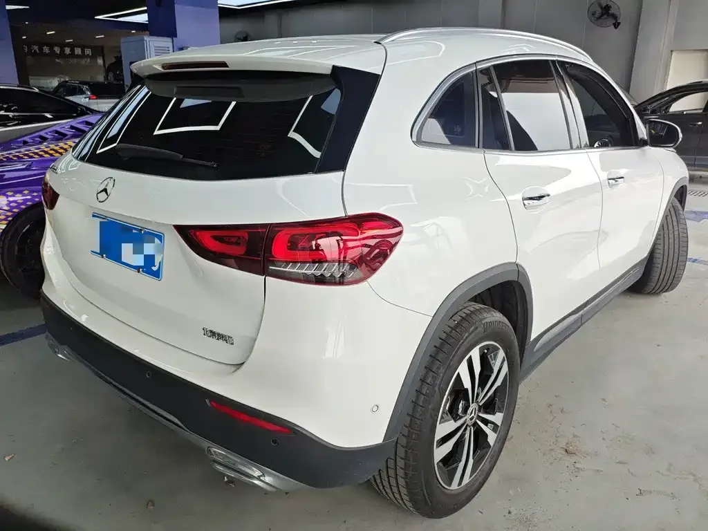 Mercedes-Benz GLA — фото 5