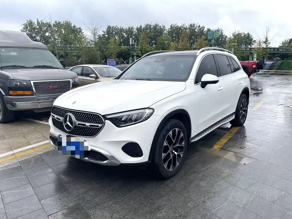Mercedes-Benz GLC — фото 1