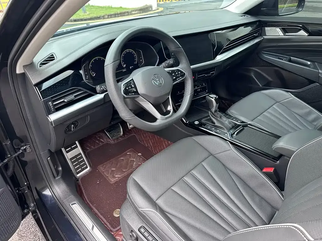 Volkswagen Passat — фото 7