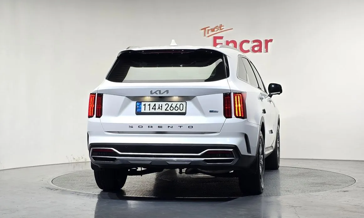 Kia Sorento — фото 3