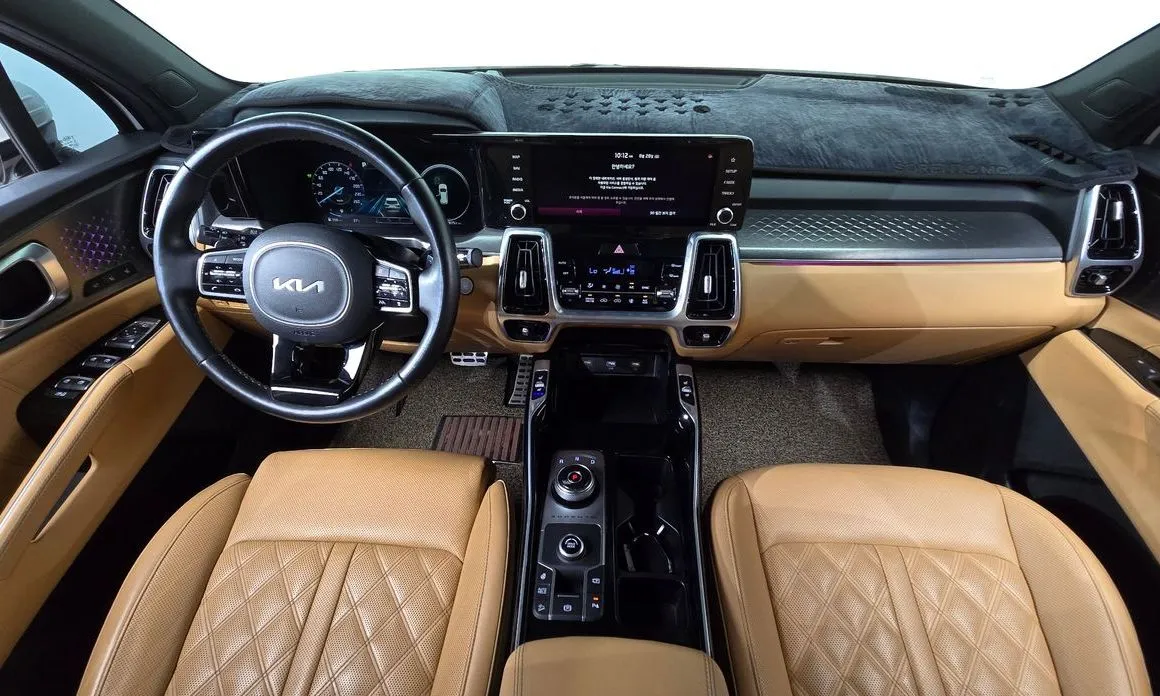 Kia Sorento — фото 10