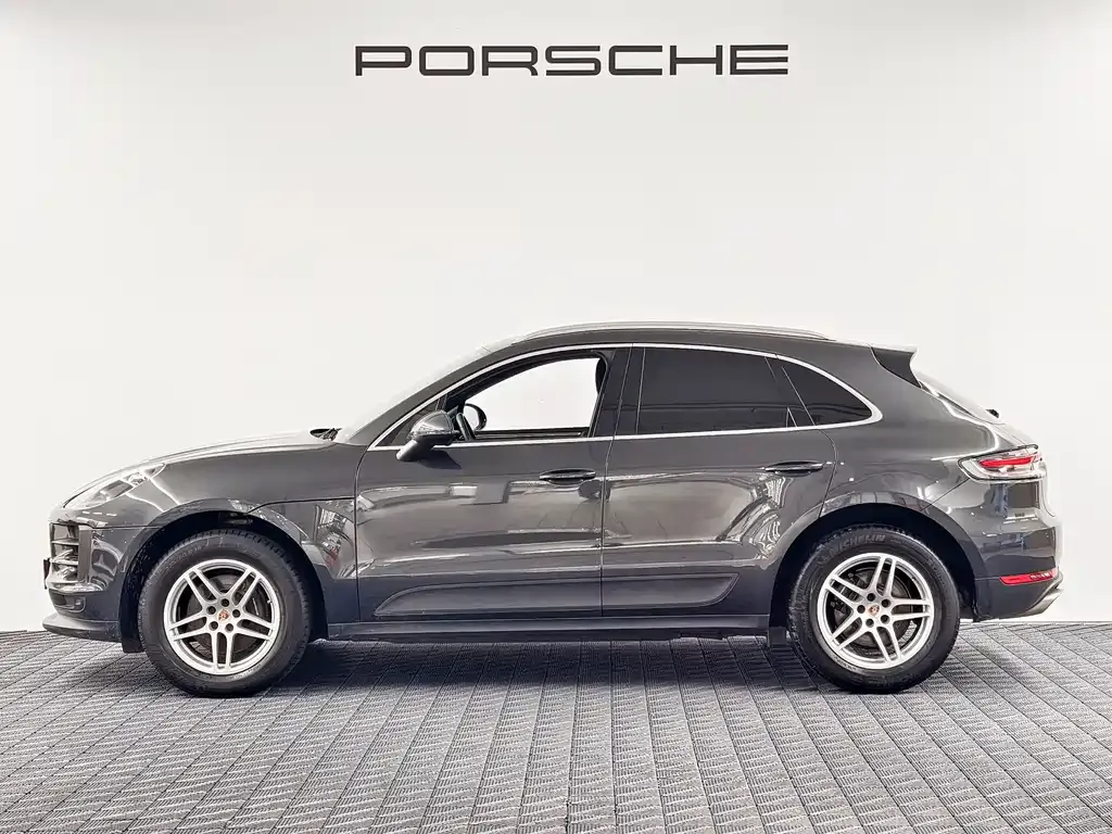 Porsche Macan — фото 5
