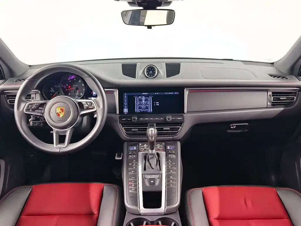 Porsche Macan — фото 10