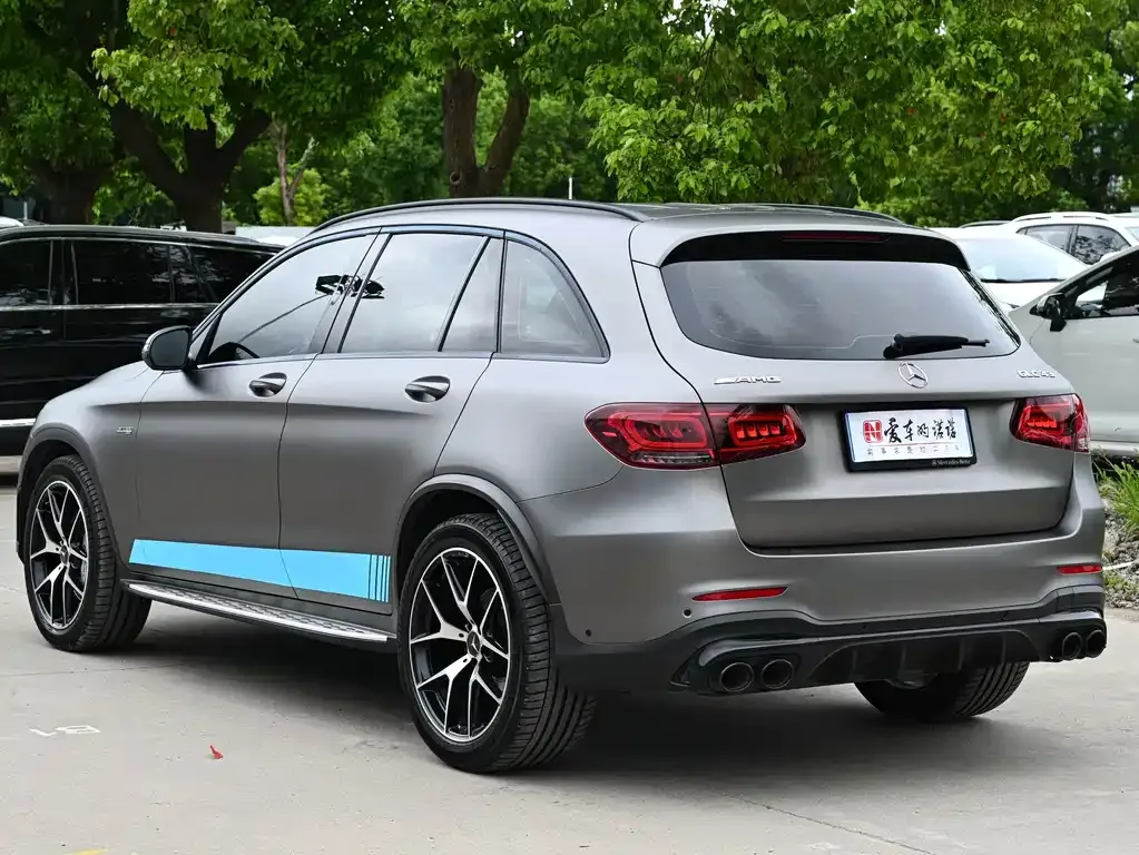Mercedes-Benz GLC AMG — фото 10