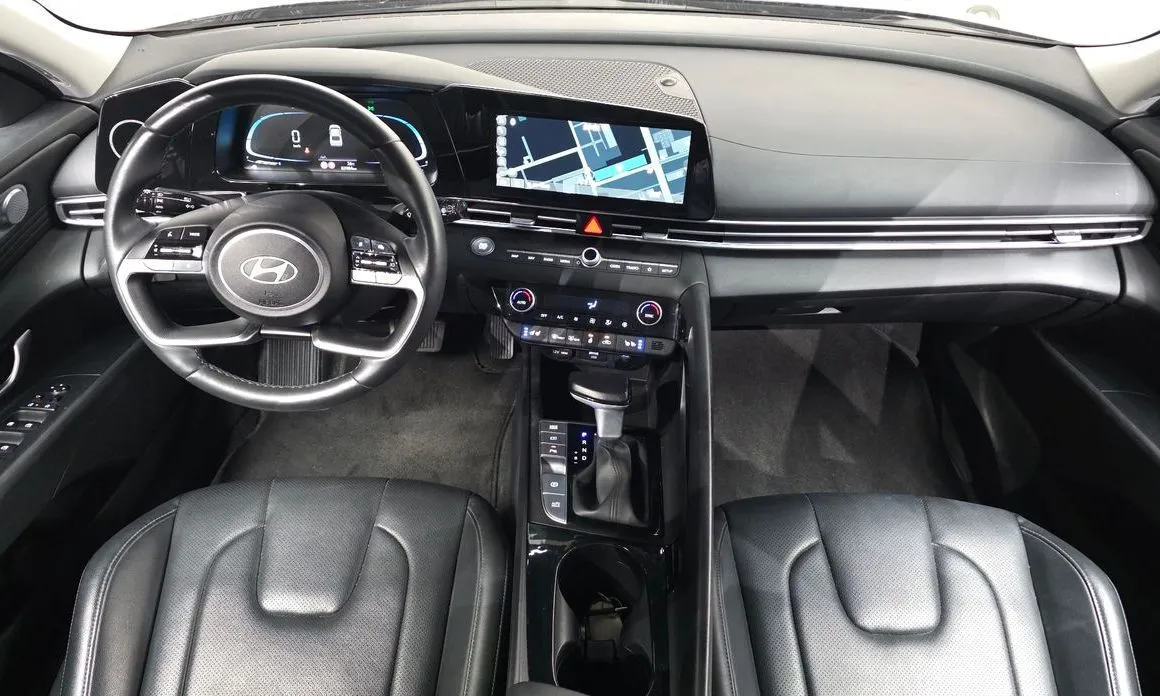 Hyundai AVANTE — фото 9