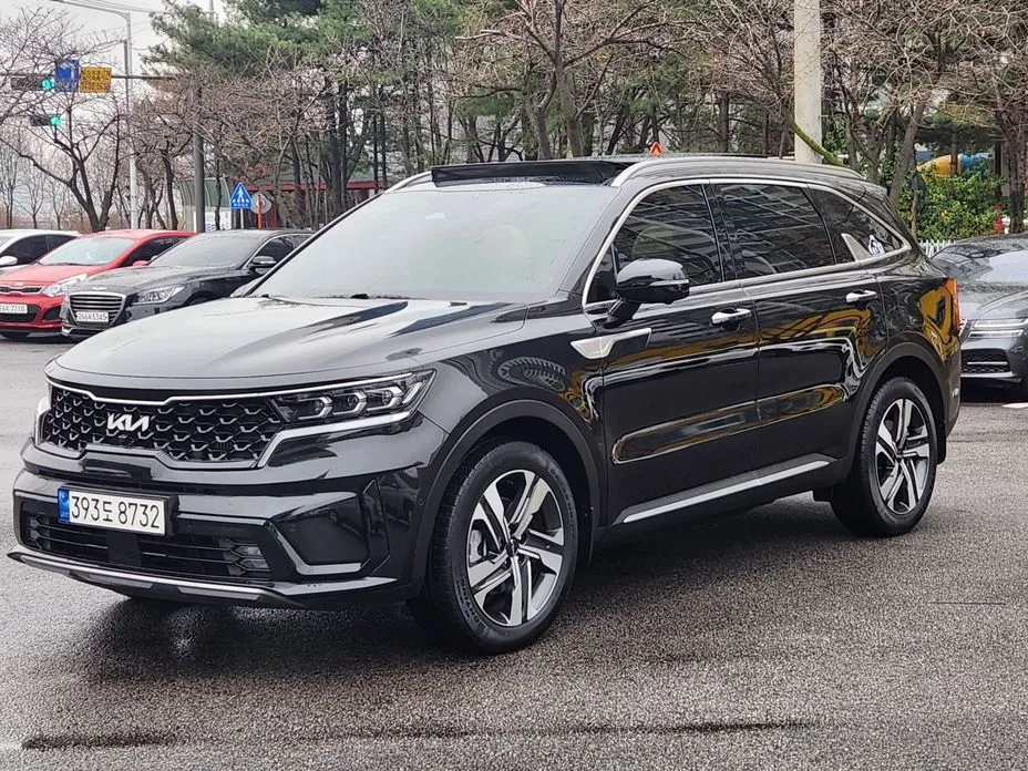 Kia Sorento — фото 1