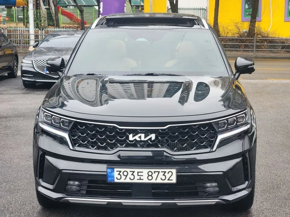 Kia Sorento — фото 7
