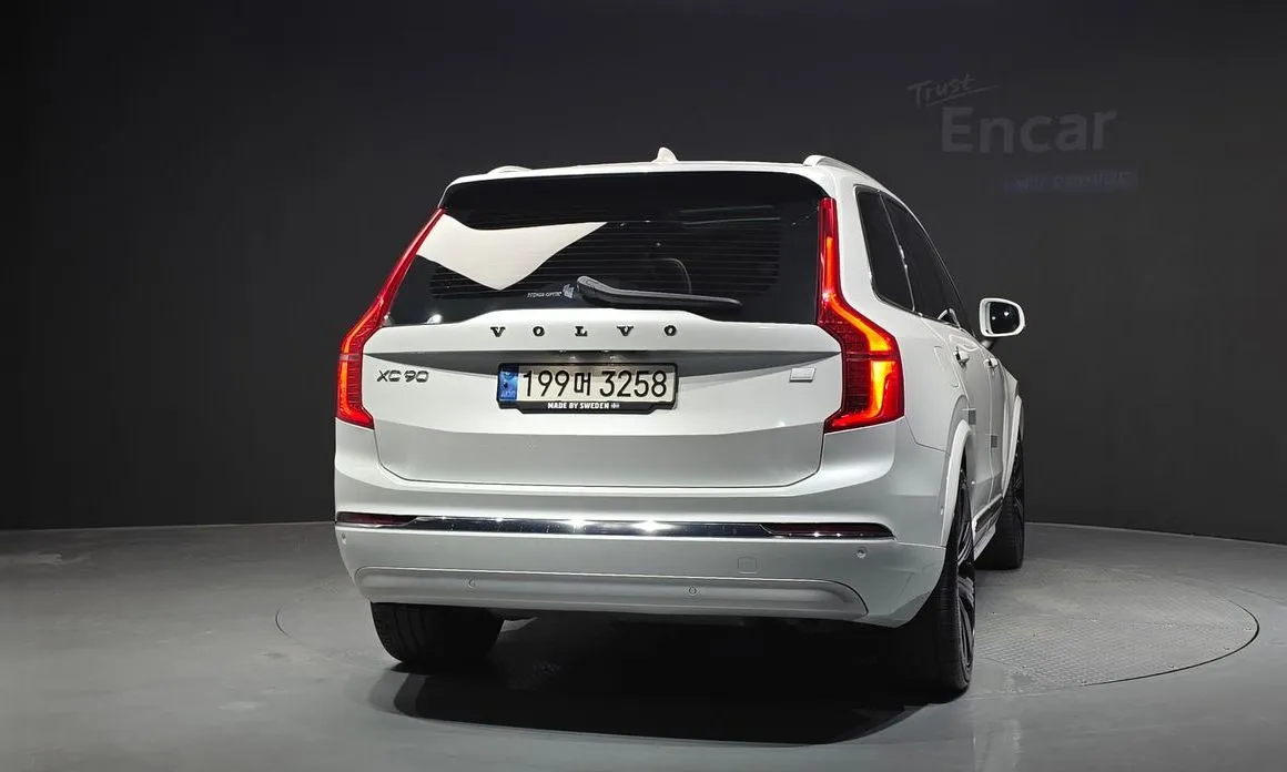 Volvo XC90 — фото 4