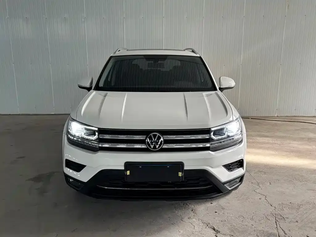 Volkswagen Tharu — фото 9
