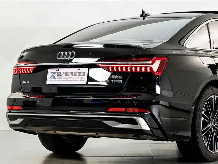 Audi A6L — фото 5