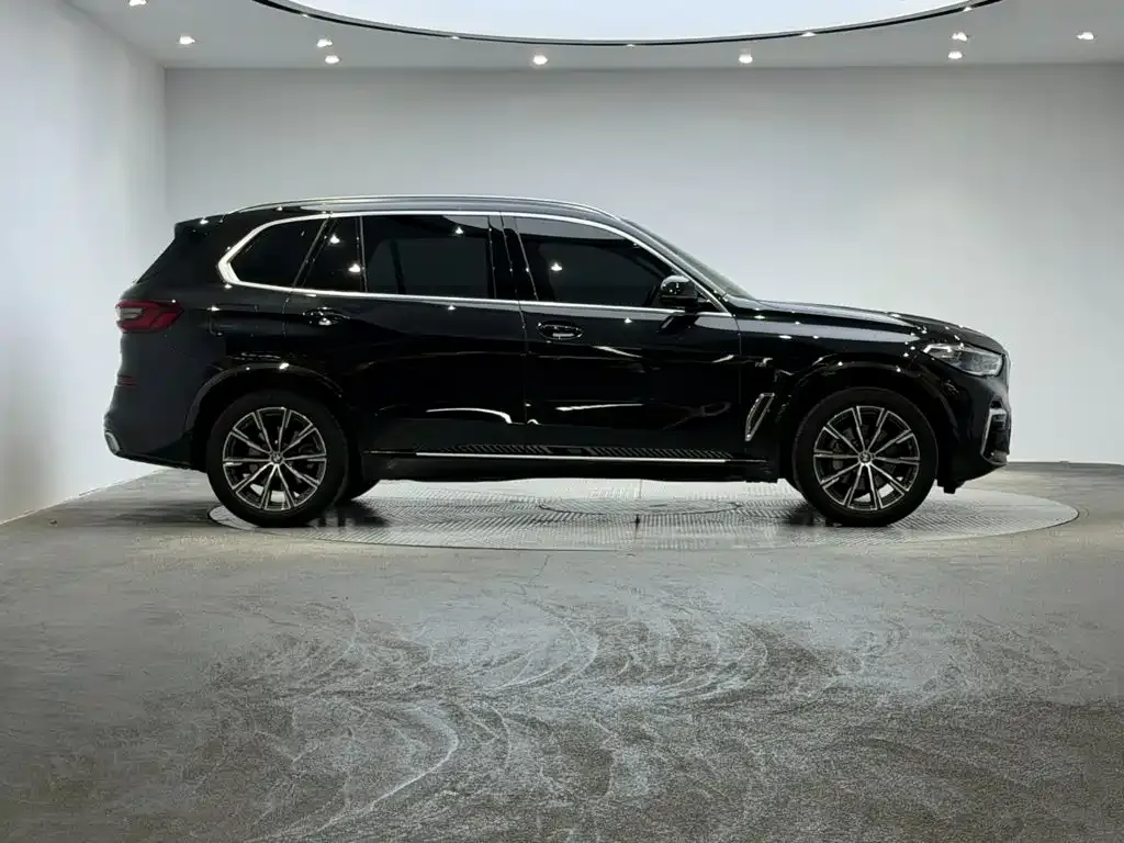 BMW X5 — фото 4