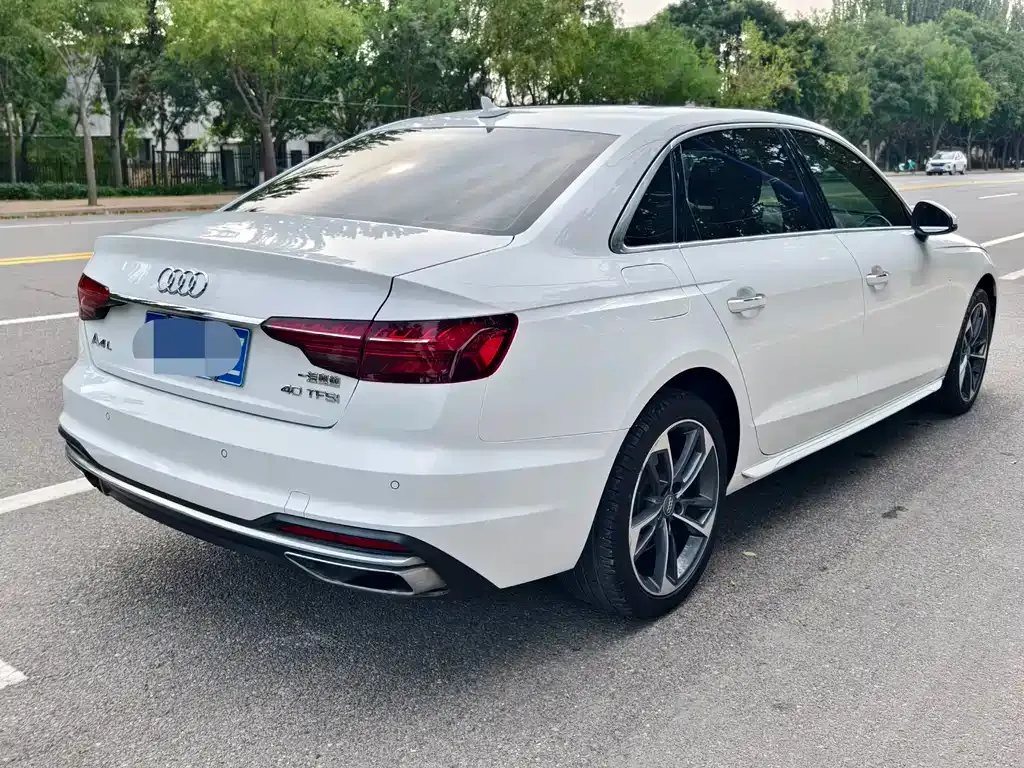Audi A4L — фото 6