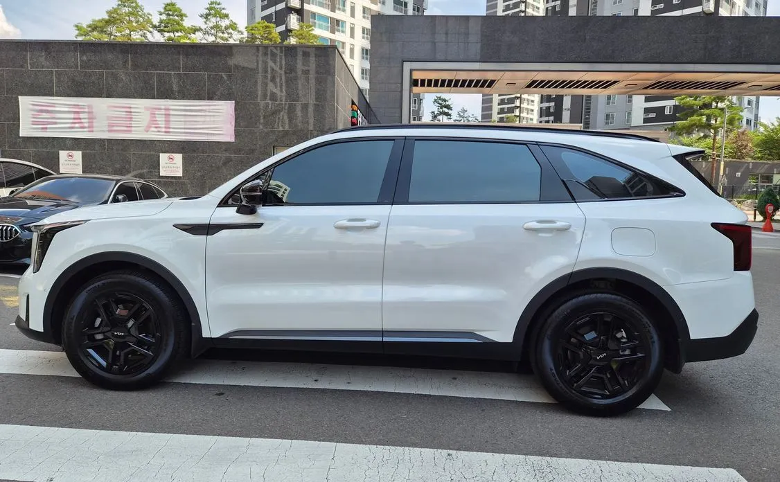 Kia Sorento — фото 3