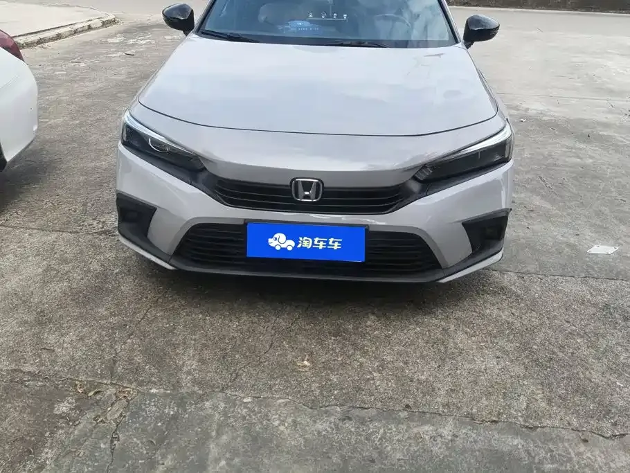 Honda Civic — фото 10