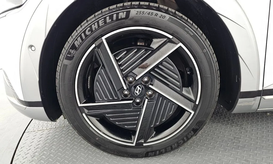 Hyundai Ioniq5 — фото 10