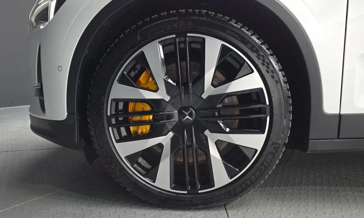 Polestar Polestar 2 — фото 8