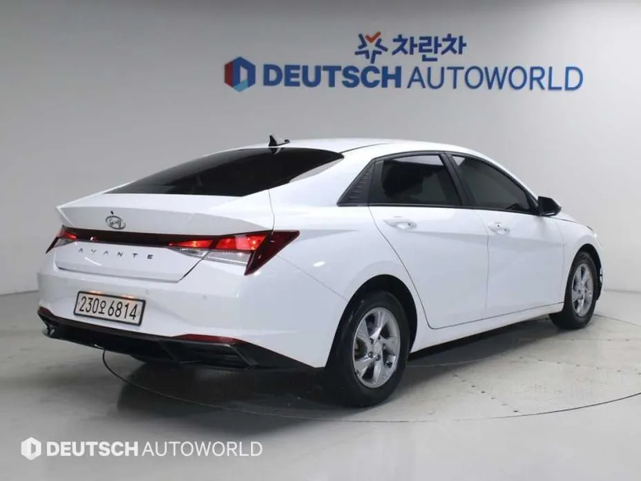 Hyundai AVANTE — фото 2