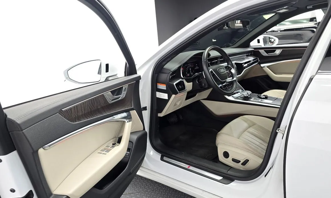 Audi A6 — фото 8
