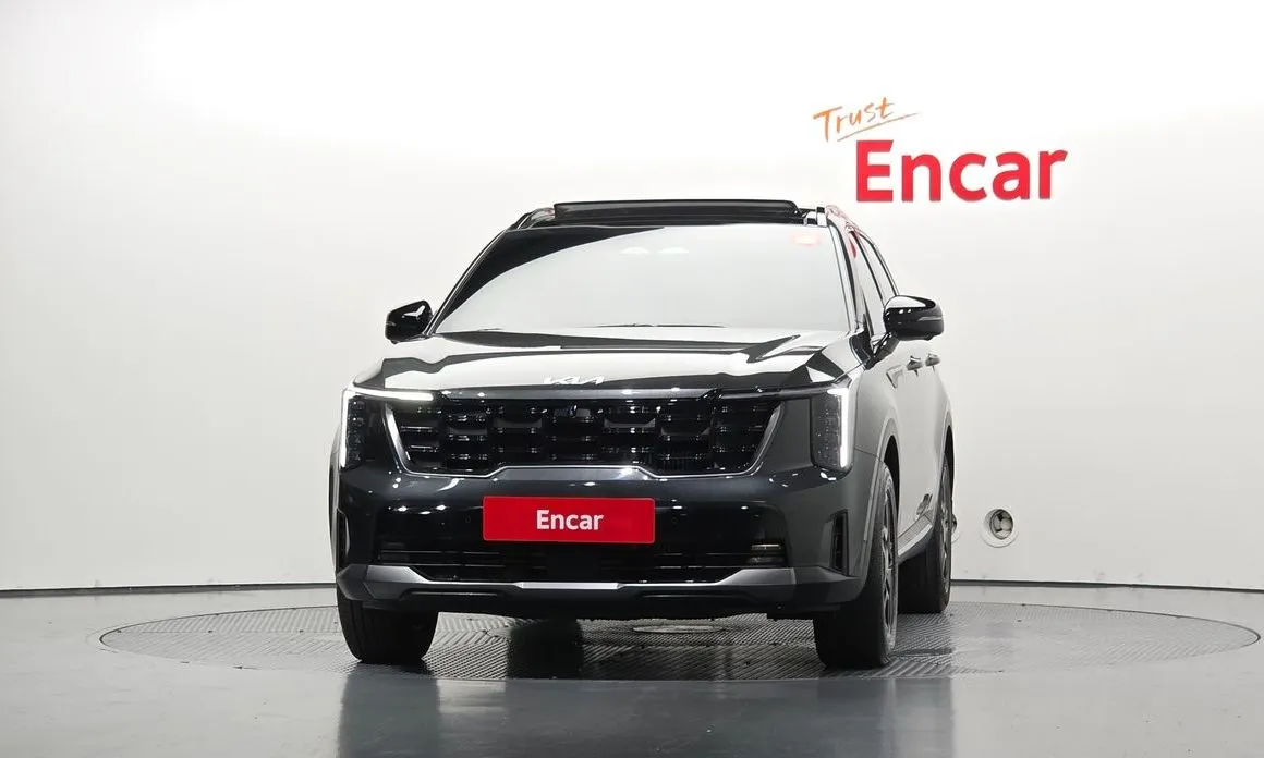 Kia Sorento — фото 8