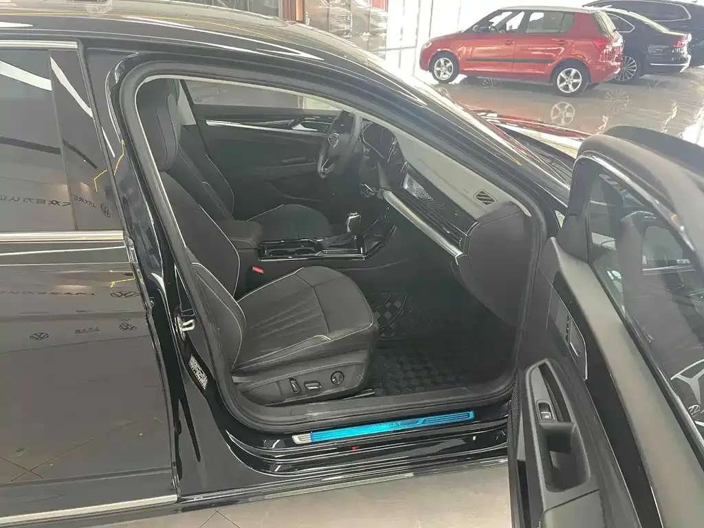 Volkswagen Passat — фото 5
