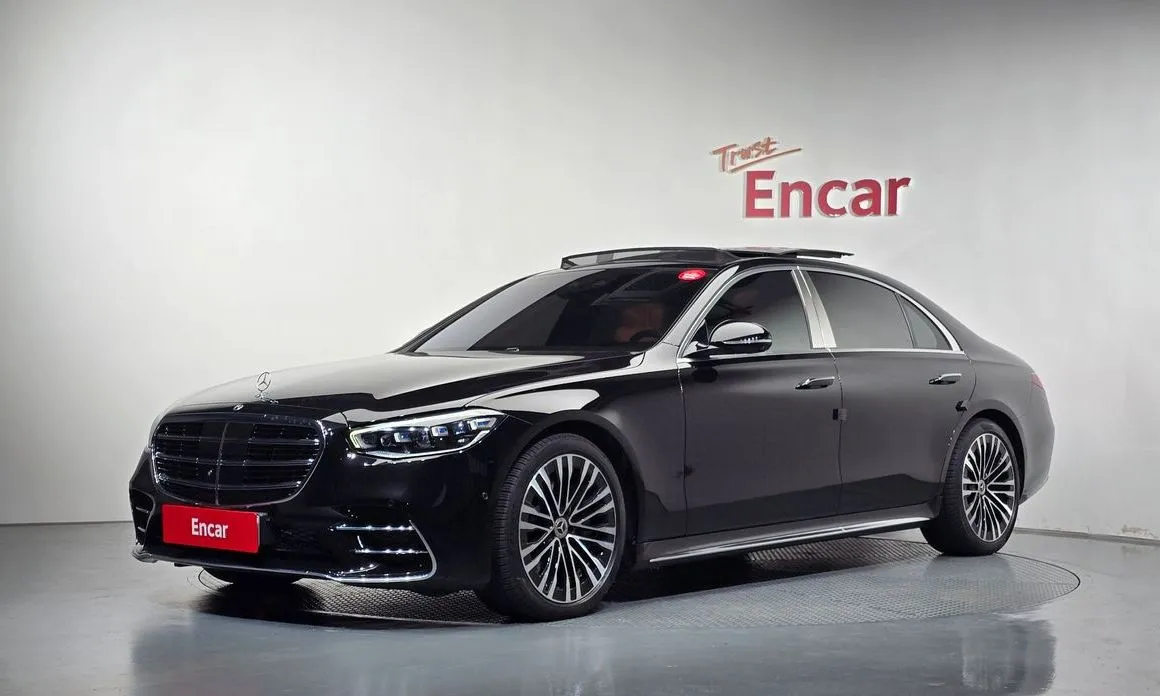 Mercedes-Benz S-Class — фото 1