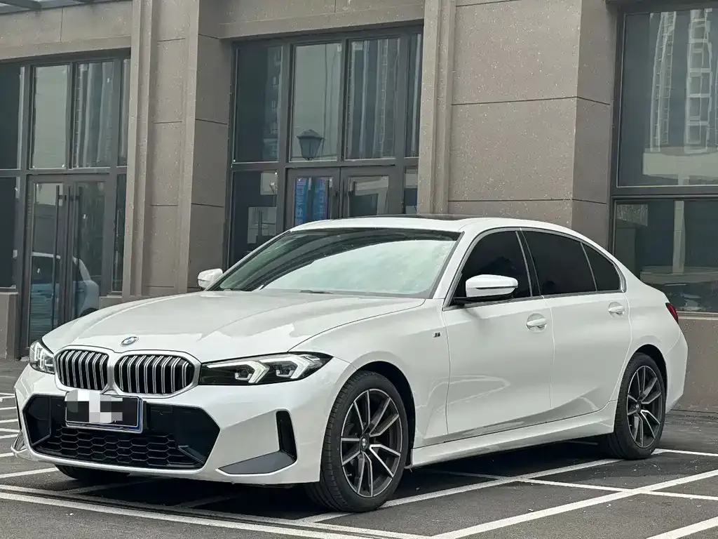 BMW 3 Series — фото 1