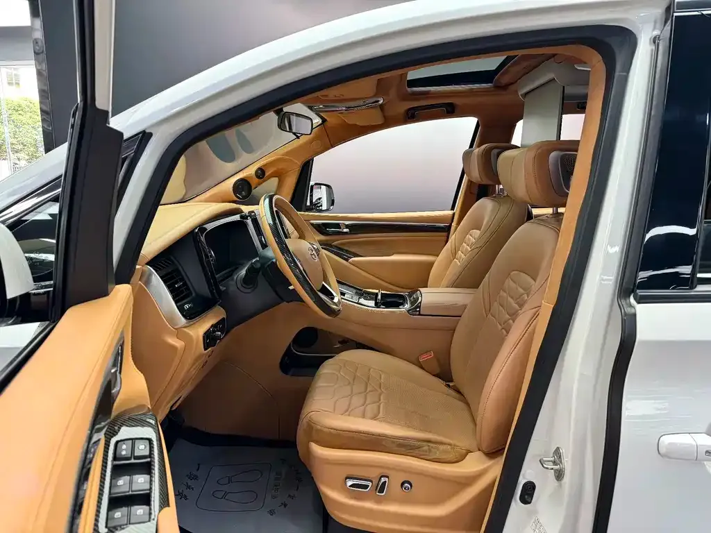 GAC Motor Trumpchi M8 — фото 6