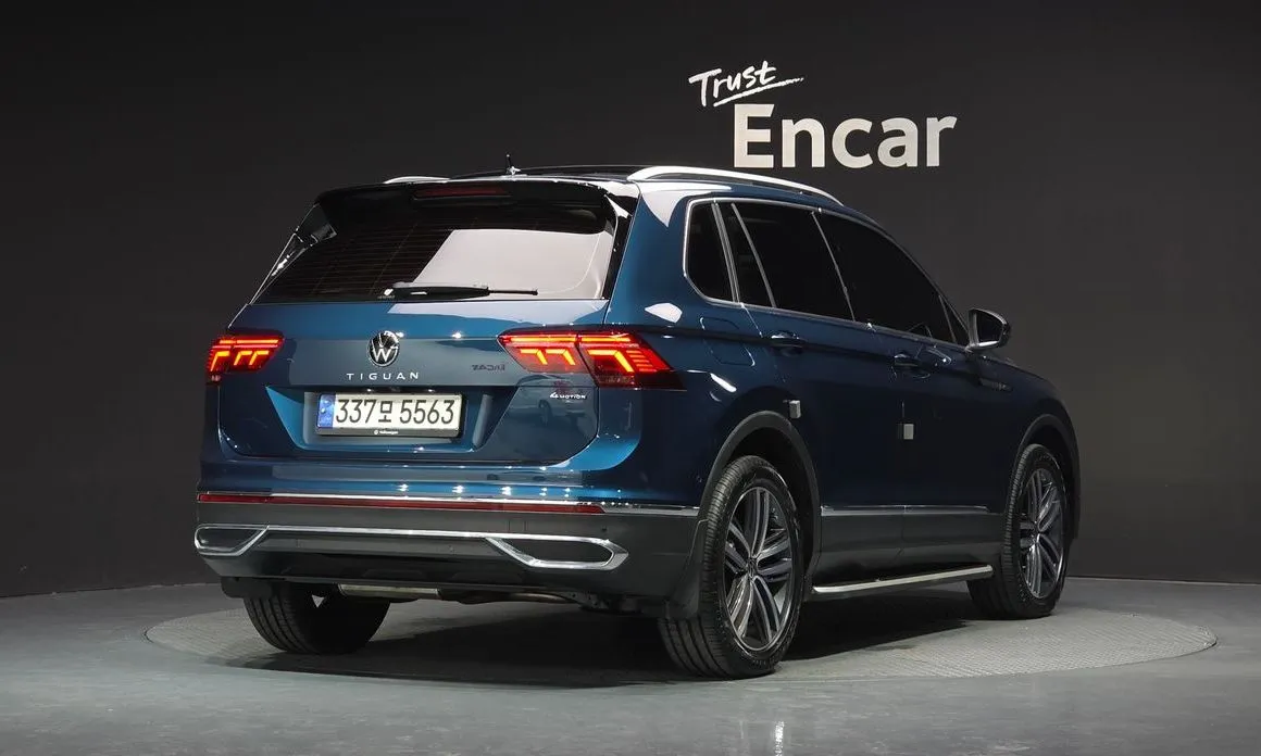 Volkswagen Tiguan — фото 7