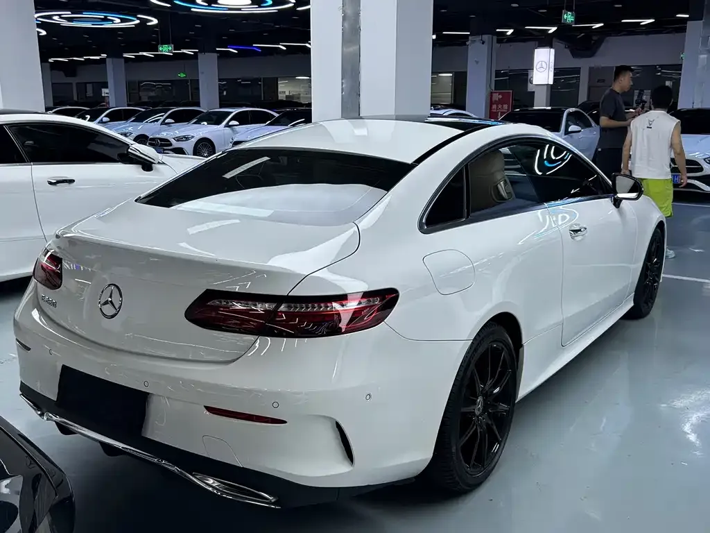 Mercedes-Benz E-Class (Import) — фото 2