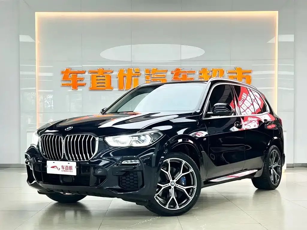 BMW X5 (Import) — фото 1