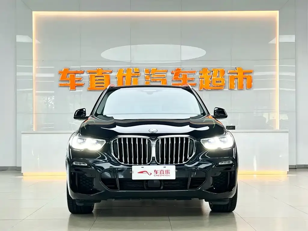 BMW X5 (Import) — фото 2