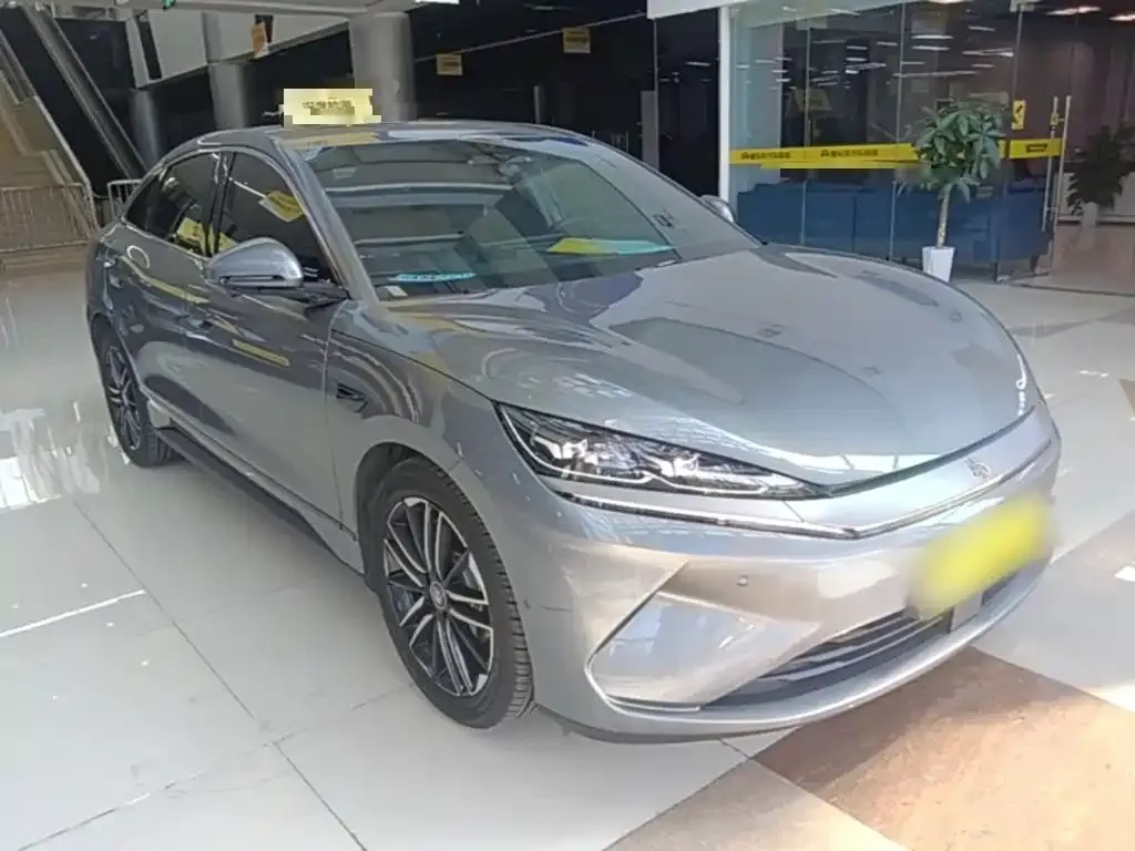 BYD Qin L — фото 10