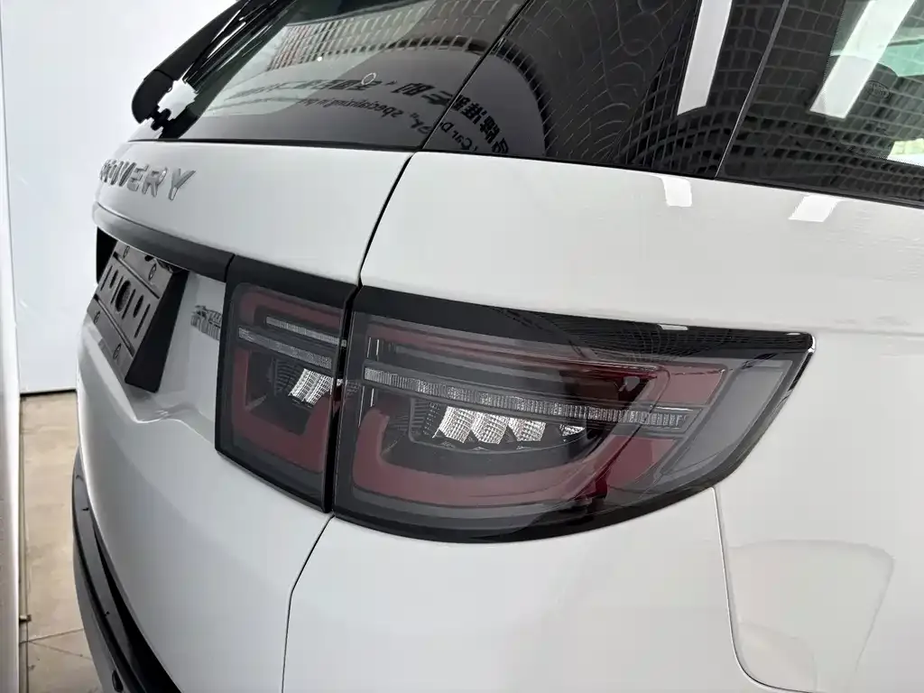 Land Rover Discovery Sport — фото 4