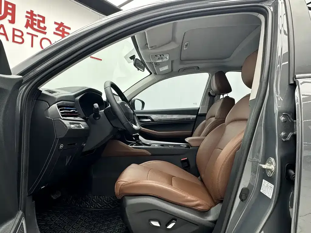 Geely Vision X6 — фото 3
