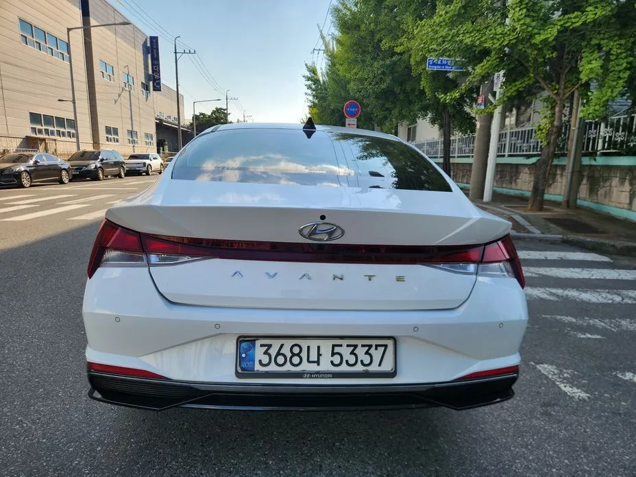 Hyundai AVANTE — фото 4