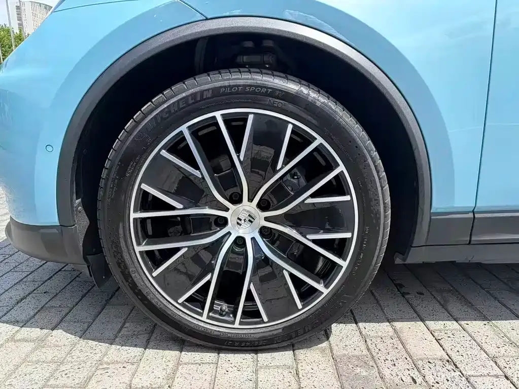 Porsche Macan EV — фото 5