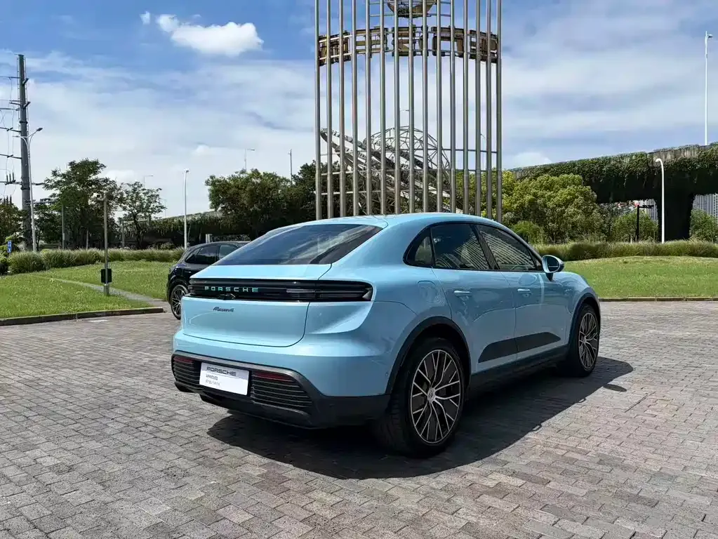 Porsche Macan EV — фото 6