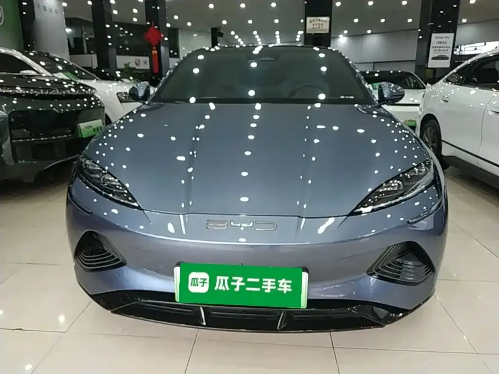 BYD Seal — фото 5