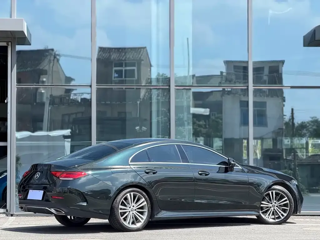 Mercedes-Benz CLS — фото 2