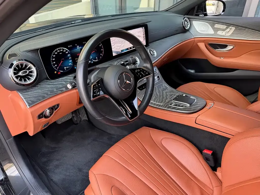 Mercedes-Benz CLS — фото 5