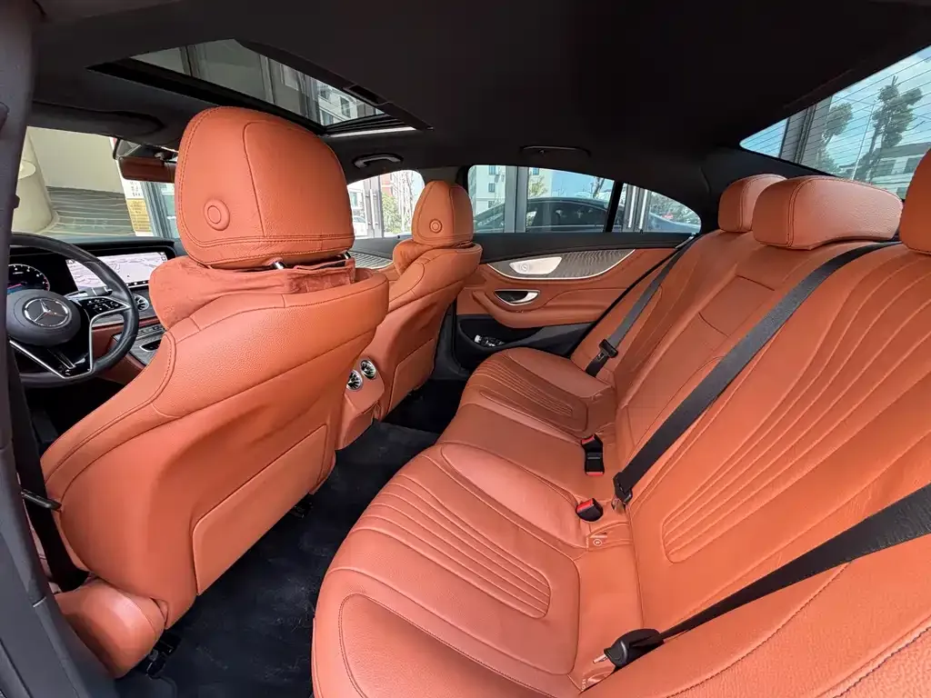 Mercedes-Benz CLS — фото 4
