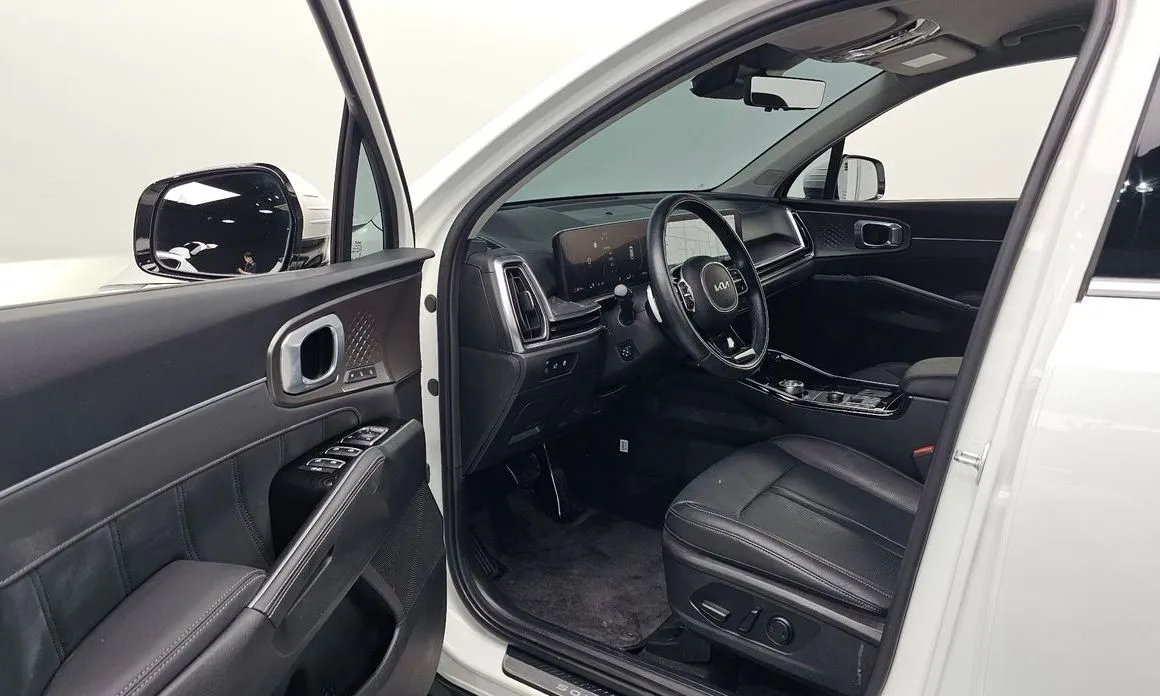 Kia Sorento — фото 10