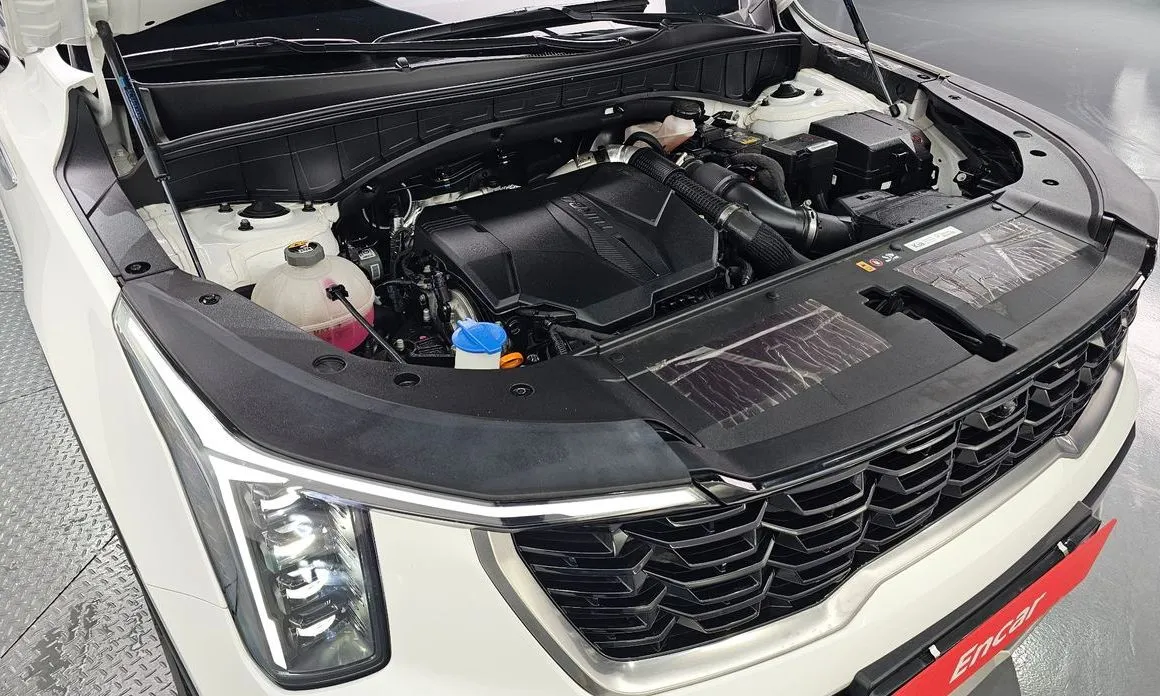 Kia Sorento — фото 6