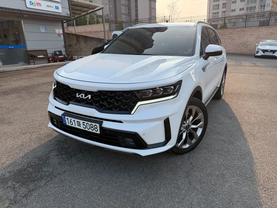 Kia Sorento — фото 1