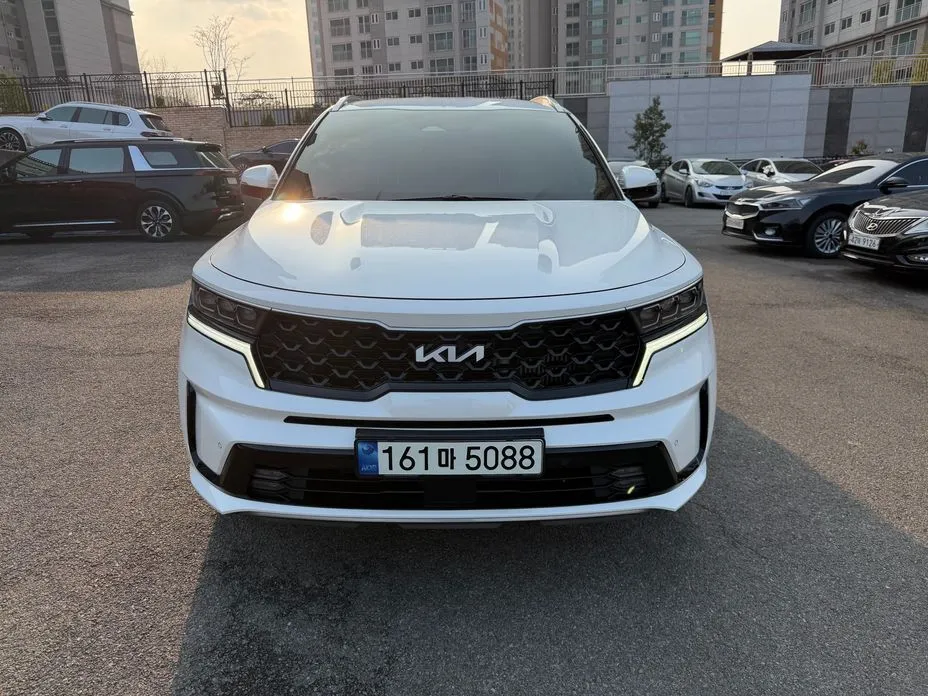 Kia Sorento — фото 9