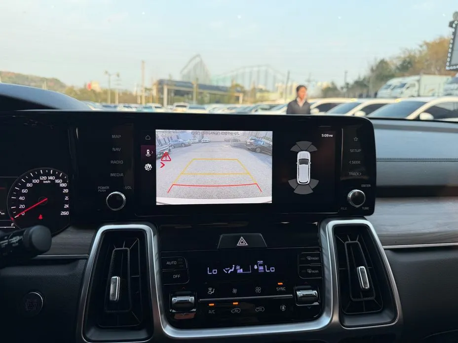 Kia Sorento — фото 3
