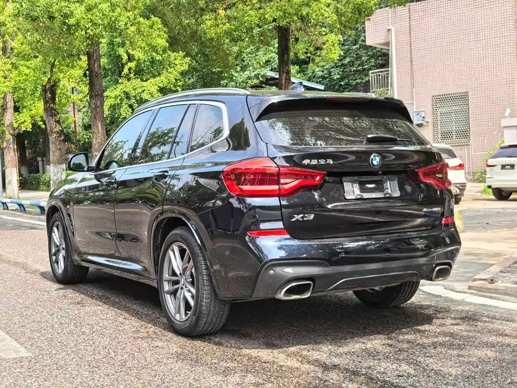 BMW X3 — фото 5