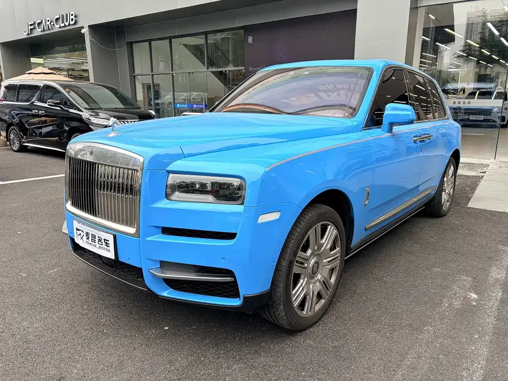 Rolls-Royce Cullinan — фото 1