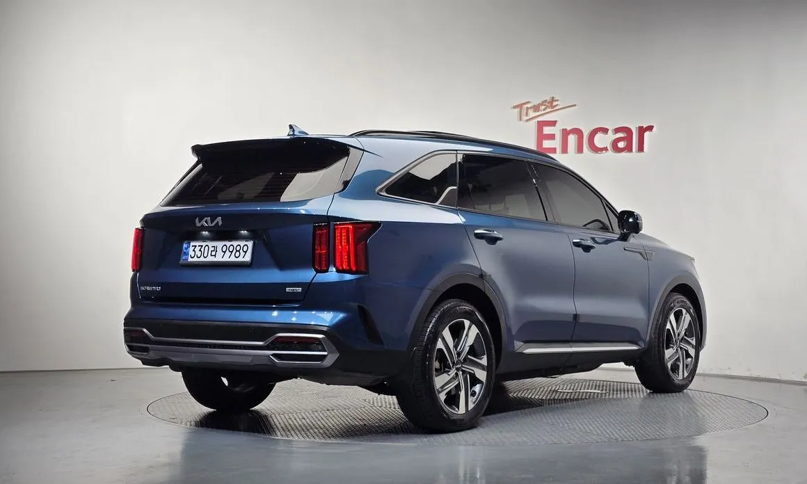 Kia Sorento — фото 5