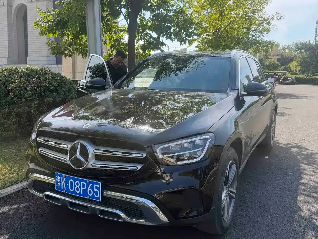 Mercedes-Benz GLC — фото 1